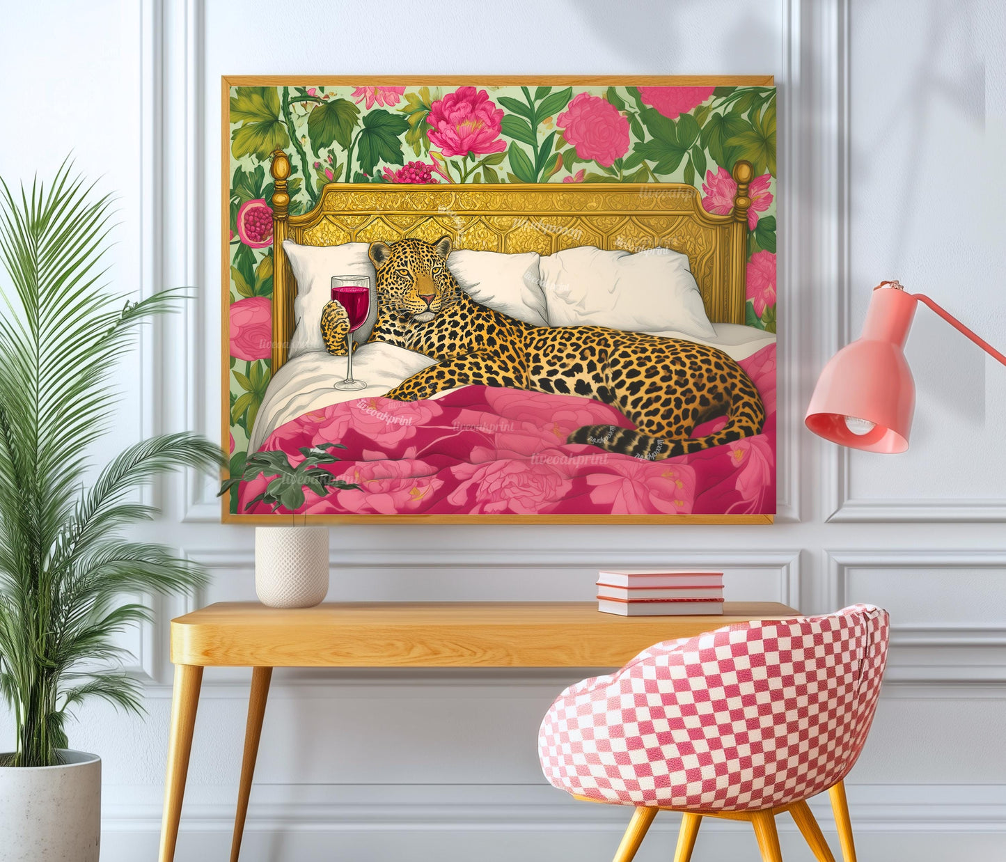Leopard Loves Wine in Bed