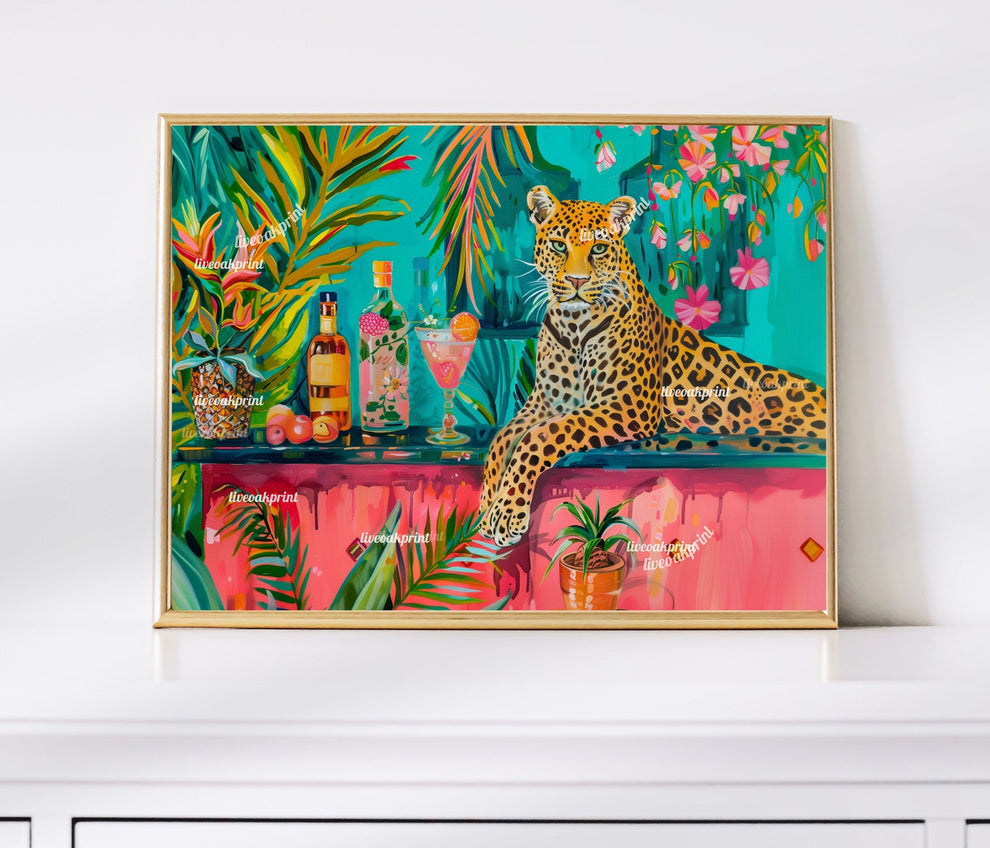 Leopard Bartender