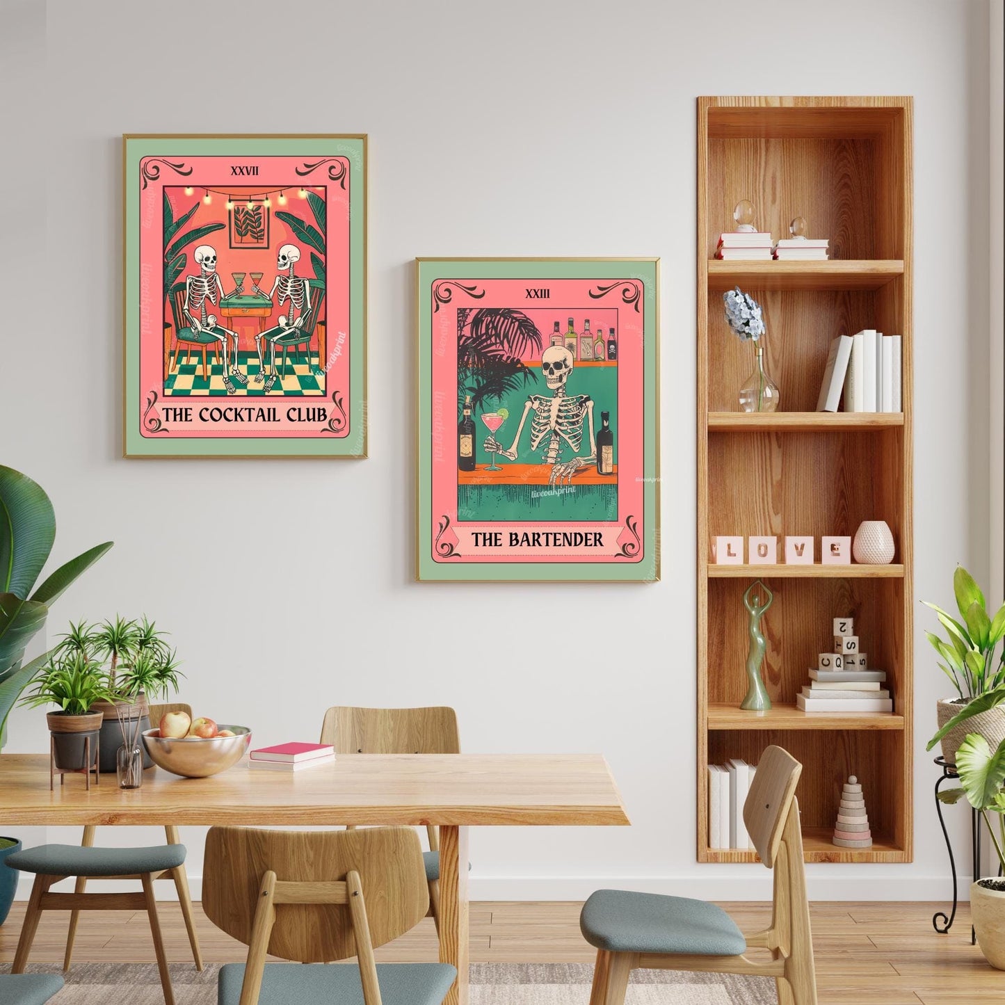 The Cocktail Club Tarot Card