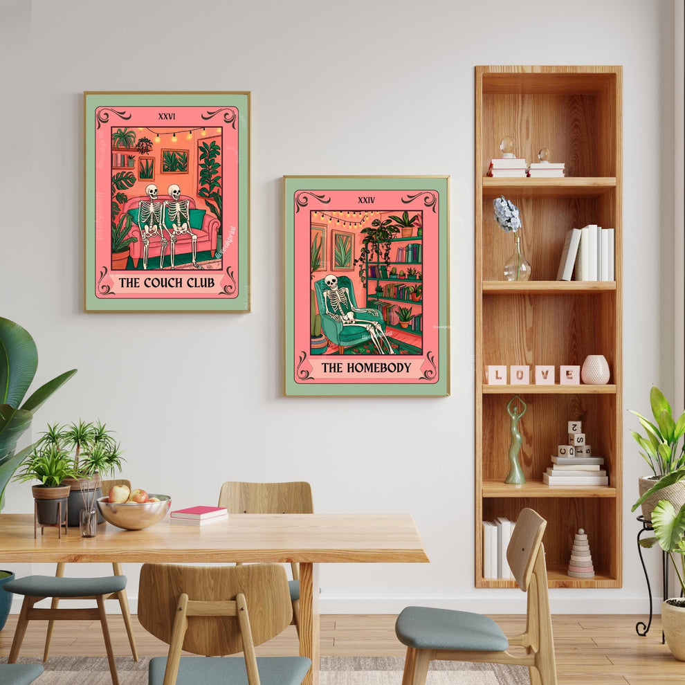 The Couch Club Tarot Card