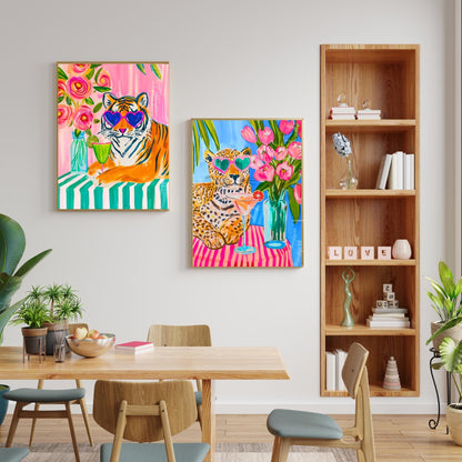 Margarita Tiger Wall Art – Bold Animal Print Decor – Pink Cocktail Art – Heart Sunglasses Tiger Print – Coquette Maximalist Bar Art